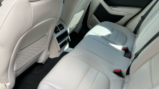 Jaguar F-Pace 2.0 P400e R-Dynamic SE 5dr Auto AWD Estate